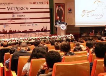 TVHB Başkanı Eroğlu, Veteriner Hekim adaylarına seslendi