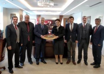 TVHB yönetimi Sağlık Bakan yardımcısını ziyaret etti