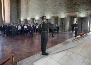 2017 YILI DÜNYA VETERİNER HEKİMLERİ GÜNÜ KUTLANDI!