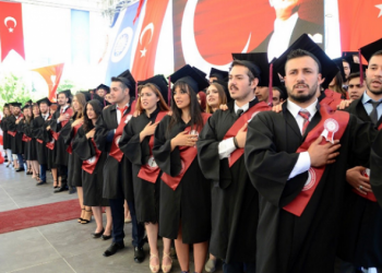 ANKARA ÜNİVERSİTESİ VETERİNER FAKÜLTESİ 2016 MEZUNİYET TÖRENİ