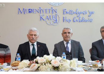 Başkan Güder, Türk Veteriner Hekimleri Birliği Merkez Konseyi Başkanı Ve Yönetim Kurulu Üyelerini Ağırladı