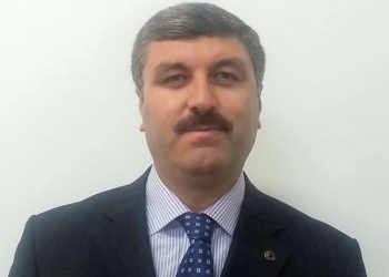 Muhlis Atay anne acısı yaşadı