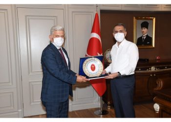 TÜRK VETERİNER HEKİMLERİ BİRLİĞİ MERKEZ KONSEYİ BAŞKANI EROĞLU ADIYAMAN’DA.