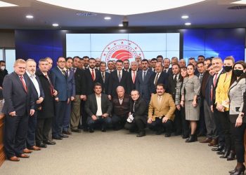 “Veteriner Hekimler Tarım ve Orman Bakanı Dr. Bekir Pakdemirli ile bir araya geldiler”