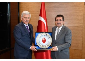 Tarım ve Orman Bakan Yardımcısı Sayın Dr. Nihat Pakdil’e  hayırlı olsun ziyaretinde bulunduk.