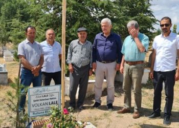 TVHB, MESLEK ŞEHİDİMİZ VETERİNER HEKİM VOLKAN LALE’Yİ  KABRİ BAŞINDA ANDI