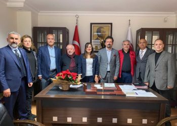 Veteriner Hekimler Derneği Genel Başkanı Sayın Dr. Gülay Kabasakal Ertürk, Genel Sekreter Sayın Mücteba Binici…