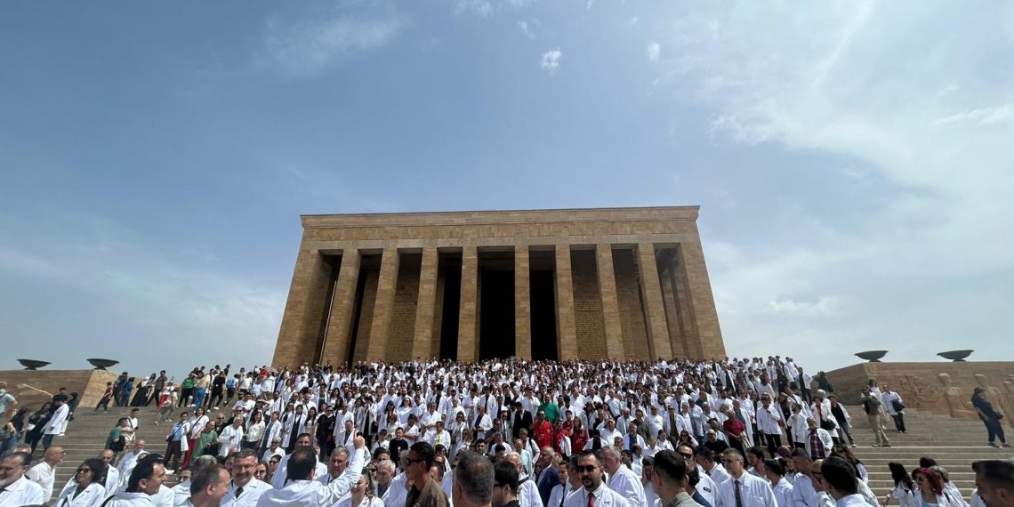 27 Nisan Dünya Veteriner Hekimler Günü Programı