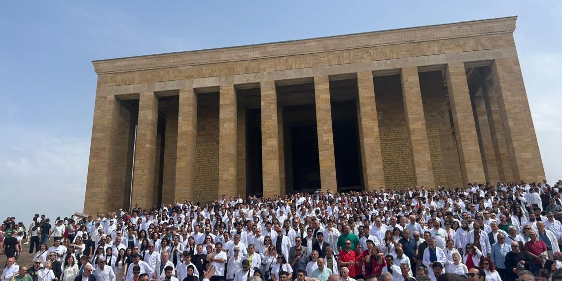 27 Nisan Dünya Veteriner Hekimler Günü Programı