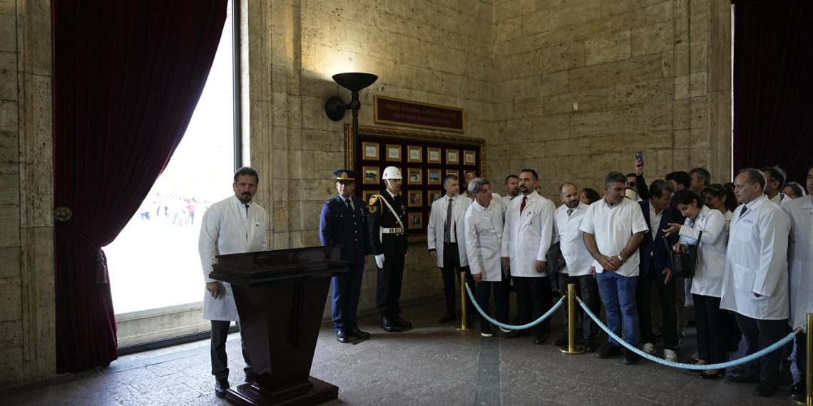 27 Nisan Dünya Veteriner Hekimler Günü Programı