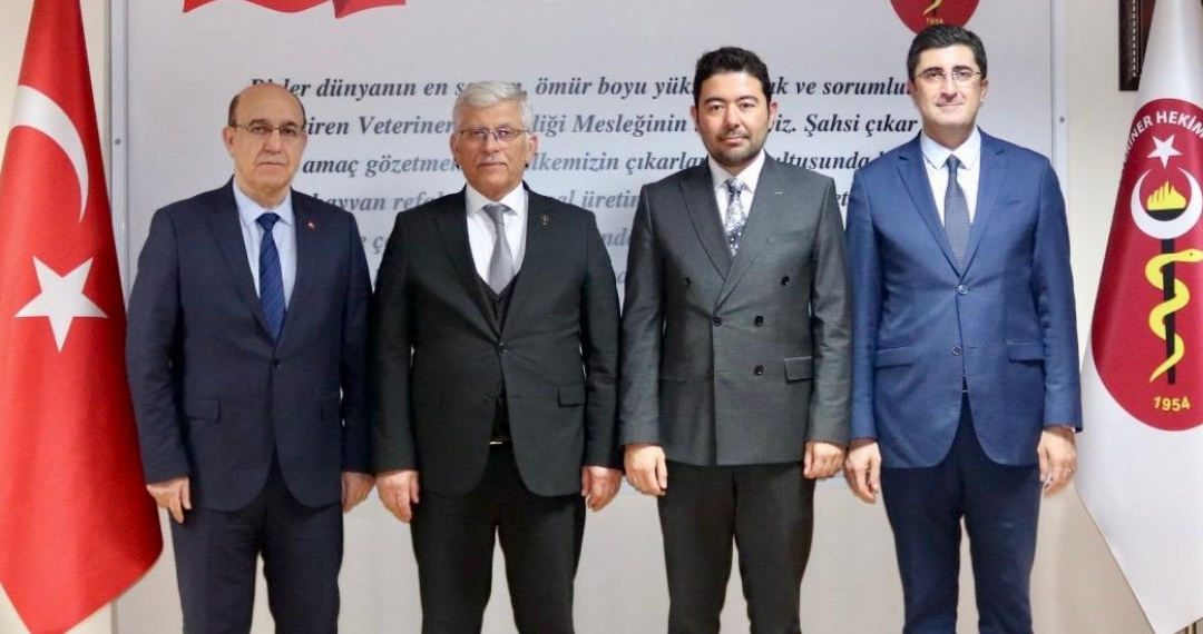 Ankara İl Tarım ve Orman Müdür Yardımcıları Sayın Onur ÇAVUŞMİRZA, Sayın Zeki SAZAK ve Hayvan Sağlığı ve Yetiştiriciliği Şube Müdürü Sayın Muhammed Eren ASLAN Birliğimizi Ziyaret Etti