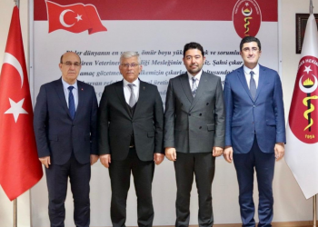 Ankara İl Tarım ve Orman Müdür Yardımcıları Sayın Onur ÇAVUŞMİRZA, Sayın Zeki SAZAK ve Hayvan Sağlığı ve Yetiştiriciliği Şube Müdürü Sayın Muhammed Eren ASLAN Birliğimizi Ziyaret Etti