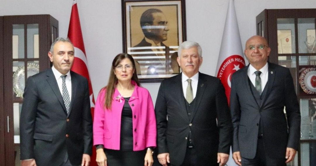 Veteriner Hekimler Derneği Türk Veteriner Hekimleri Birliği’ni Ziyaret Etti