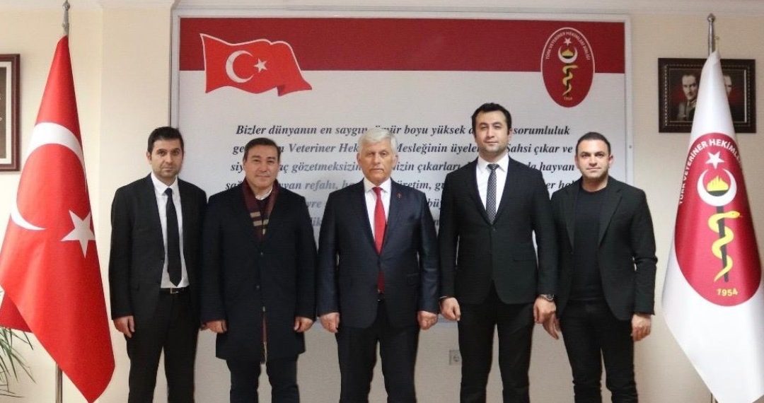 Gölbaşı Belediyesi Fen İşleri Müdürü Sayın Burak AKSEL, Etimesgut Belediyesi Önceki Dönem Özel Kalem Müdürü Sayın Fatih YILMAZ, Etimesgut Belediyesi önceki dönem Spor Müdürü Sayın Mustafa KAYA Birliğimizi Ziyaret Etti