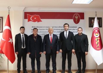 Gölbaşı Belediyesi Fen İşleri Müdürü Sayın Burak AKSEL, Etimesgut Belediyesi Önceki Dönem Özel Kalem Müdürü Sayın Fatih YILMAZ, Etimesgut Belediyesi önceki dönem Spor Müdürü Sayın Mustafa KAYA Birliğimizi Ziyaret Etti