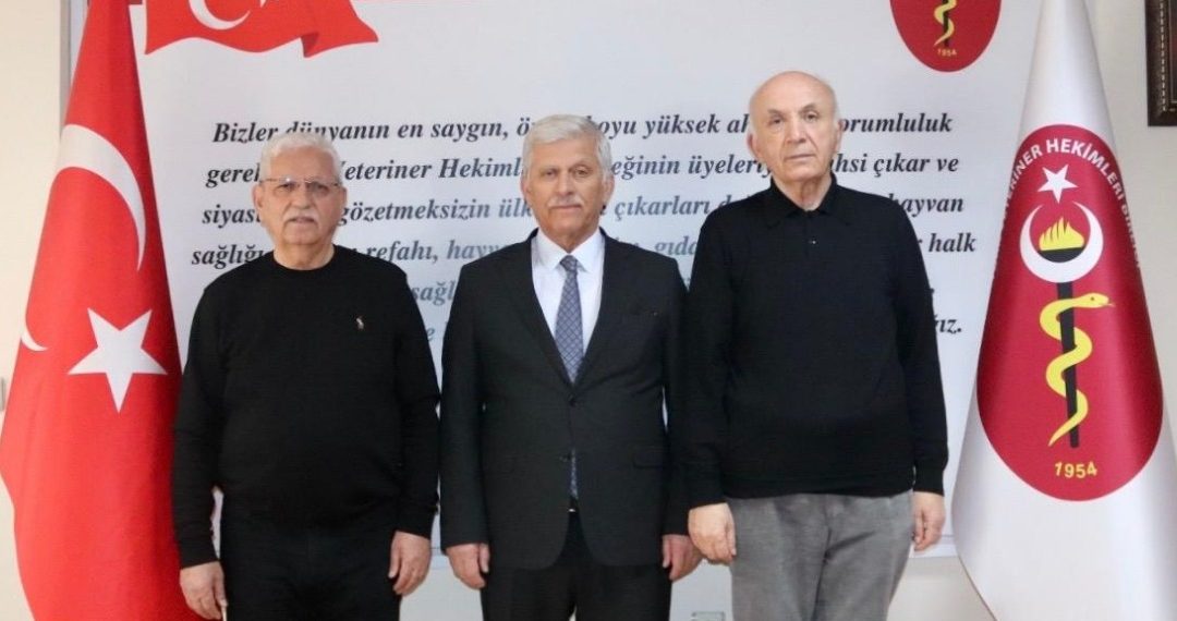 Türk Standartları Enstitüsü (TSE) Genel Sekreter Yardımcılarından Sayın Osman KATİPOĞLU ile Başbakanlık Müşaviri Sayın Muvaffak ÖZMEN Birliğimizi Ziyaret Etii