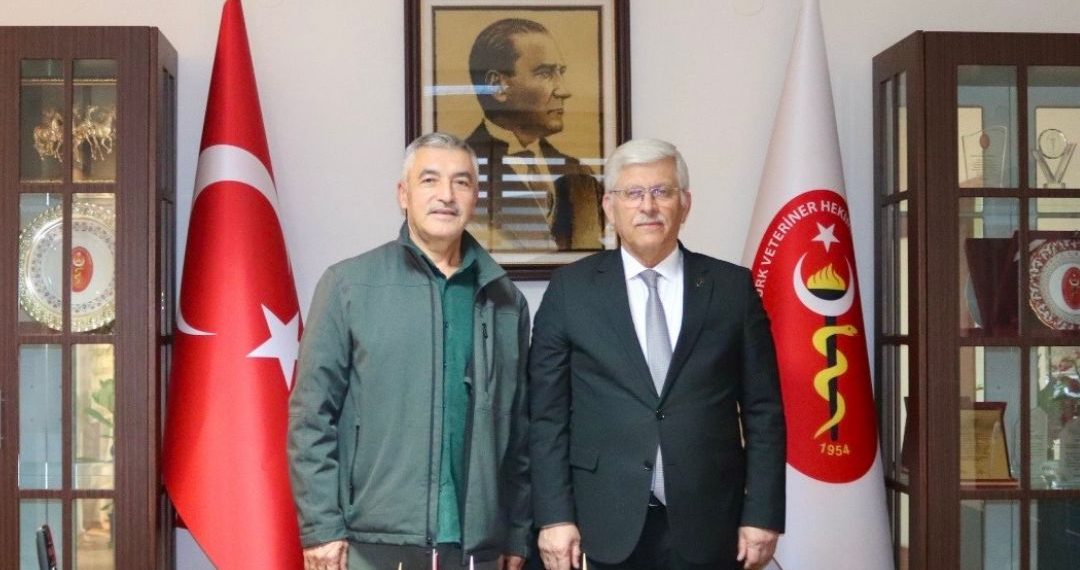 Meslektaşımız Sayın Dr. Durali Koçak Birliğimizi Ziyaret Etti