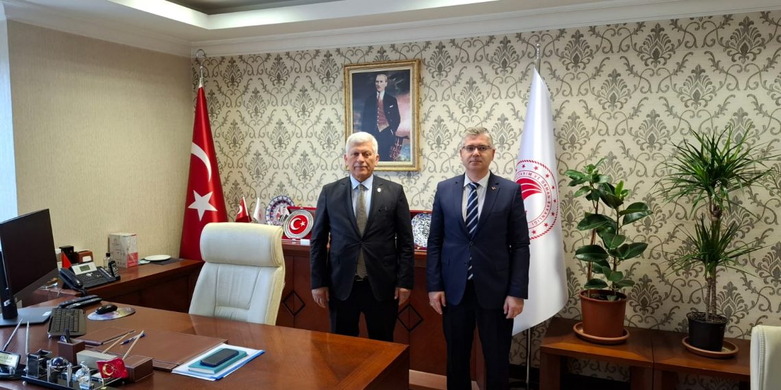 Tarım ve Orman Bakanlığı Hayvancılık Genel Müdür Yardımcısı Bekir Yücel TANRIKULU ile Gıda ve Kontrol Genel Müdür Yardımcısı Erkan ALKAN’a Hayırlı Olsun Ziyareti