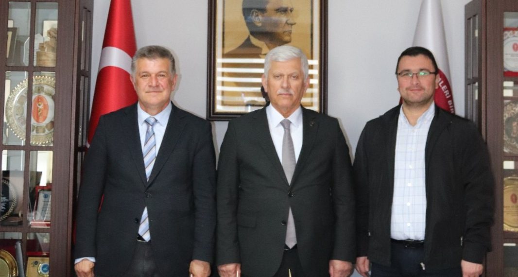 Bursa Uludağ Üniversitesi Veteriner Fakültesi Öğretim Üyesi Sayın Prof. Dr. Soner ALTUN Birliğimizi Ziyaret Etti