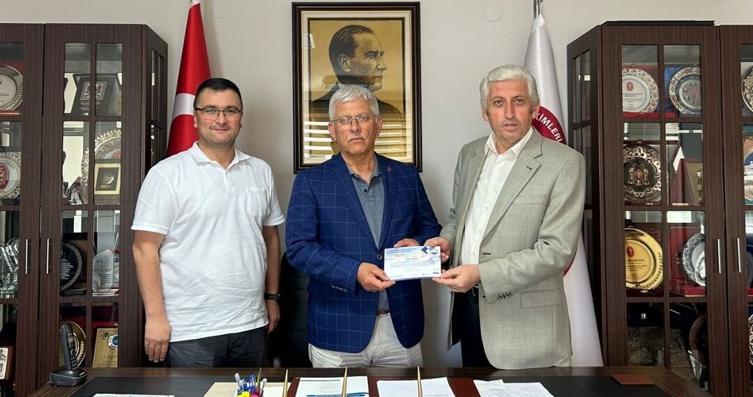 Veteriner Farmakoloji ve Toksikoloji Derneği Başkanı ve TVHB Bilim Kurulu Üyemiz Prof. Dr. Ender YARSAN Birliğimizi Ziyaret Etti