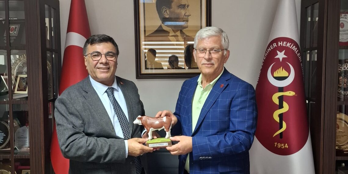 Türkiye Damızlık Sığır Yetiştiricileri Merkez Birliği Başkanı Sayın Kamil ÖZCAN Birliğimizi Ziyaret Etti