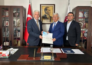 Veteriner Farmakoloji ve Toksikoloji Derneği Başkanı Sayın Prof. Dr. Ender YARSAN Birliğimizi Ziyaret Etti