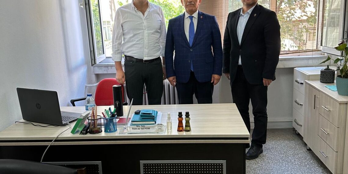 Ankara Üniversitesi Veteriner Fakültesi Zootekni Anabilim Dalı’nda Araştırma Görevlisi Veteriner Hekim Tuncay GÜNTAY Ziyaretimiz